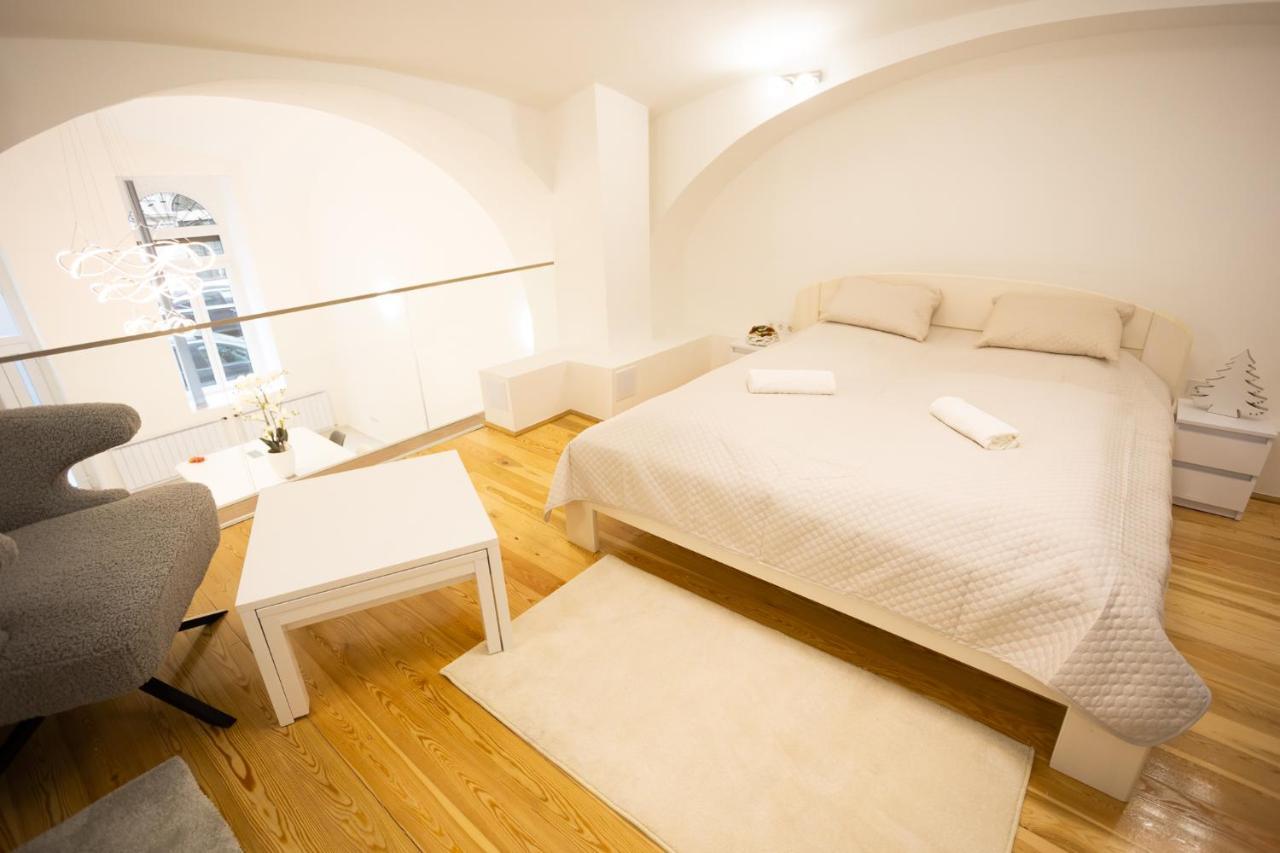 Parliament Exclusive Gallery Budapest Extérieur photo