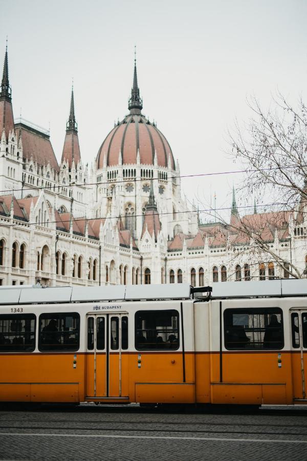 Parliament Exclusive Gallery Budapest Extérieur photo